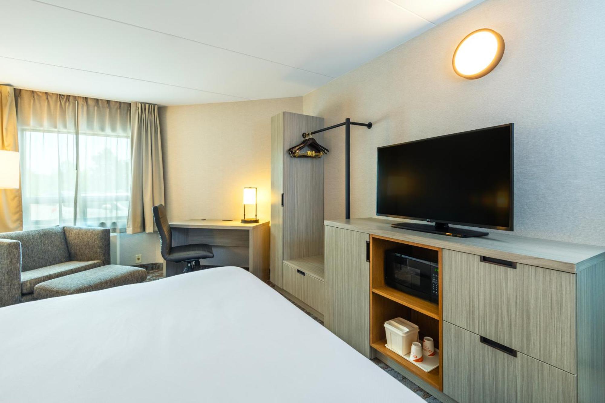 Comfort Inn Hwy 401 Kingston Ngoại thất bức ảnh