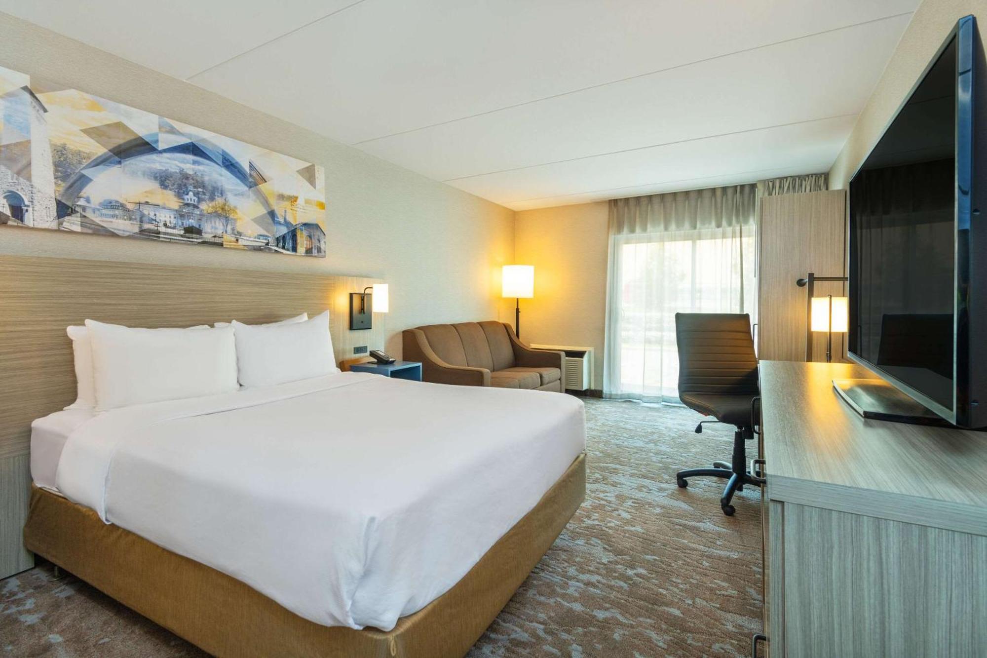 Comfort Inn Hwy 401 Kingston Ngoại thất bức ảnh