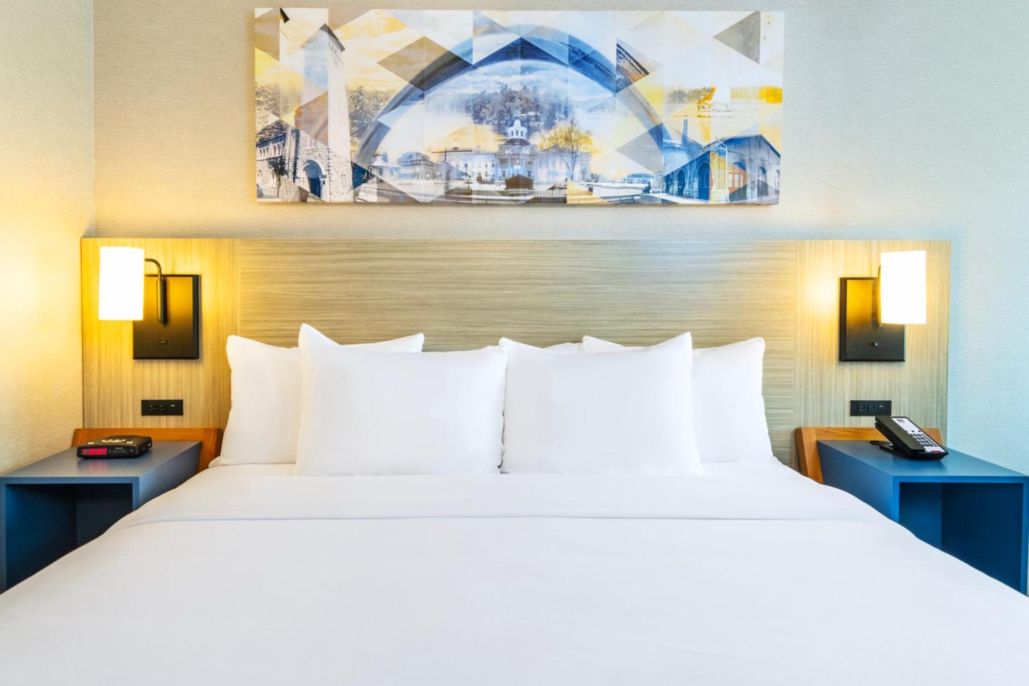 Comfort Inn Hwy 401 Kingston Ngoại thất bức ảnh